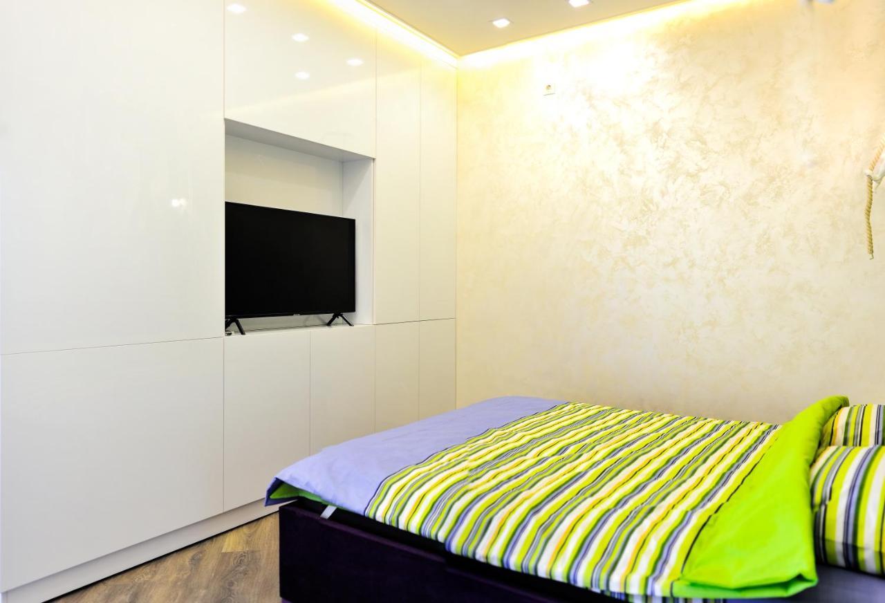 Arcadia Vip Apartments Sea View! Oděsa Exteriér fotografie